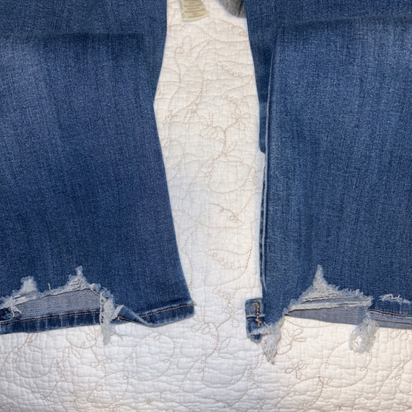 Women’s American Eagle Jeans Size 2 - Picture 4 of 4